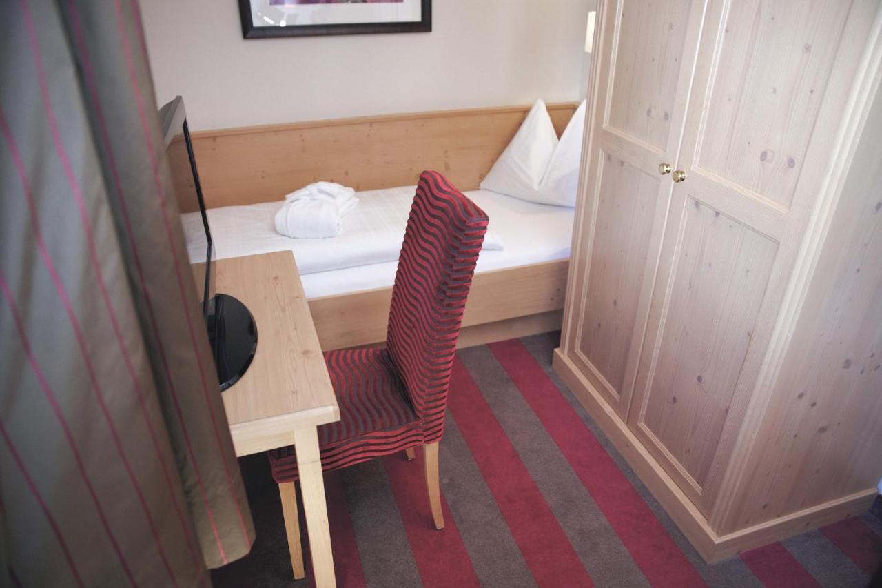 Hotel Rigele Royal Superior โอเบอร์เทาเอิร์น ภายนอก รูปภาพ