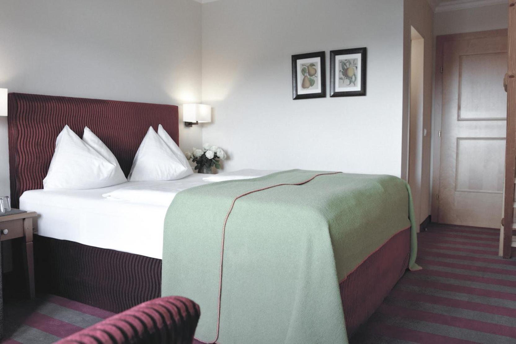 Hotel Rigele Royal Superior โอเบอร์เทาเอิร์น ภายนอก รูปภาพ
