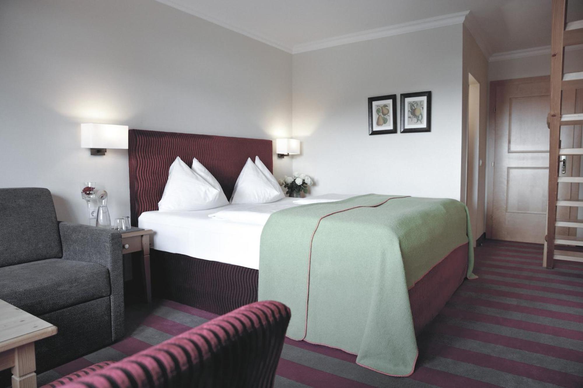 Hotel Rigele Royal Superior โอเบอร์เทาเอิร์น ภายนอก รูปภาพ